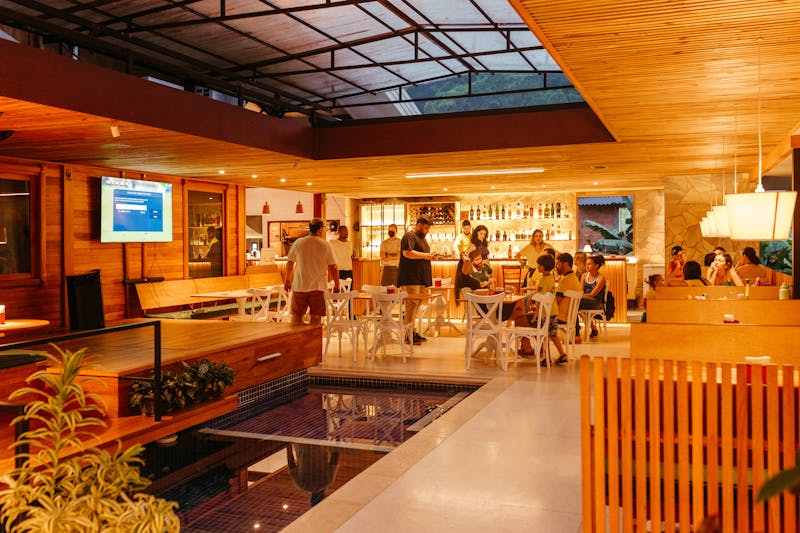 Dave's hot chicken restaurant interior